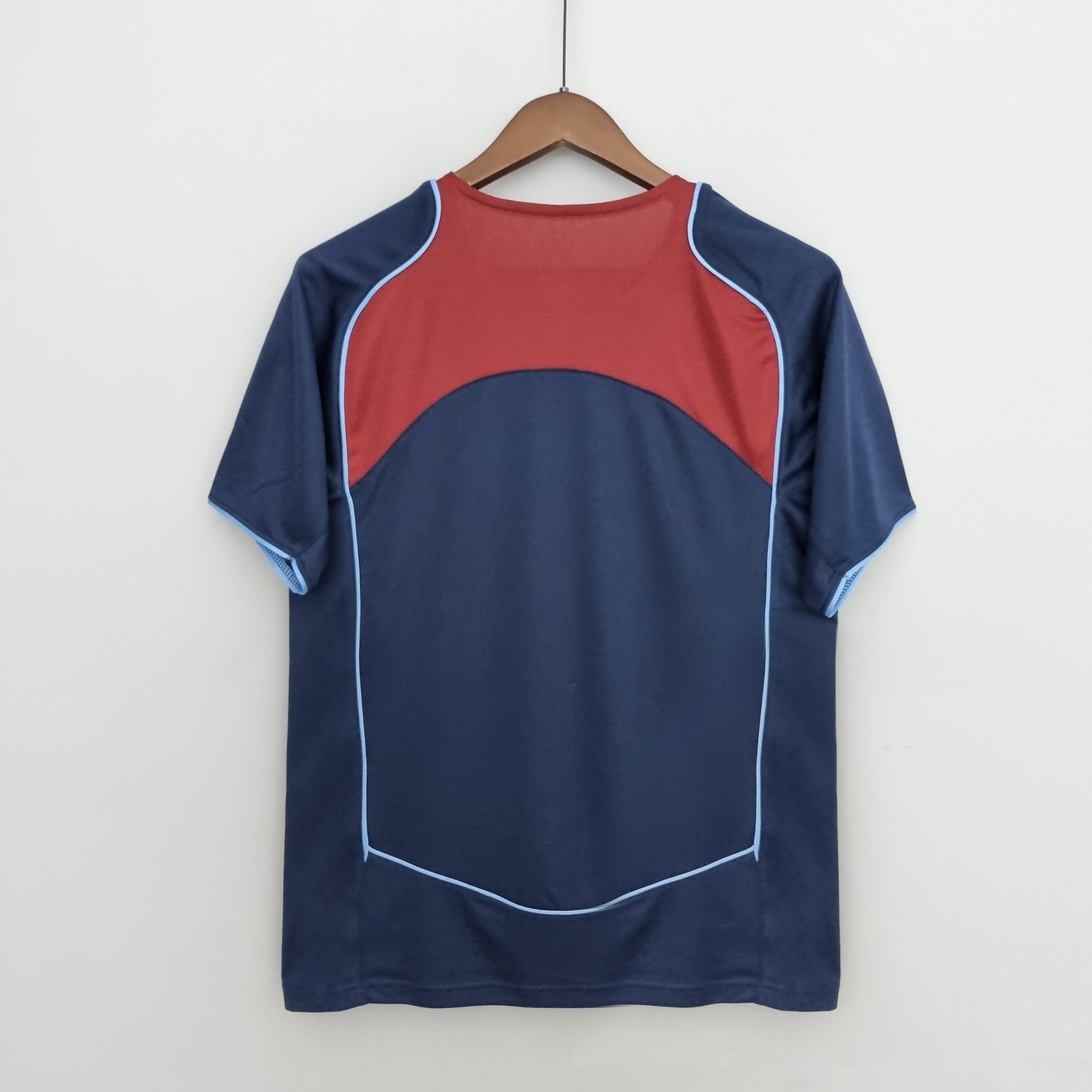 Athletic Madrid 2004-05 Away Jersey