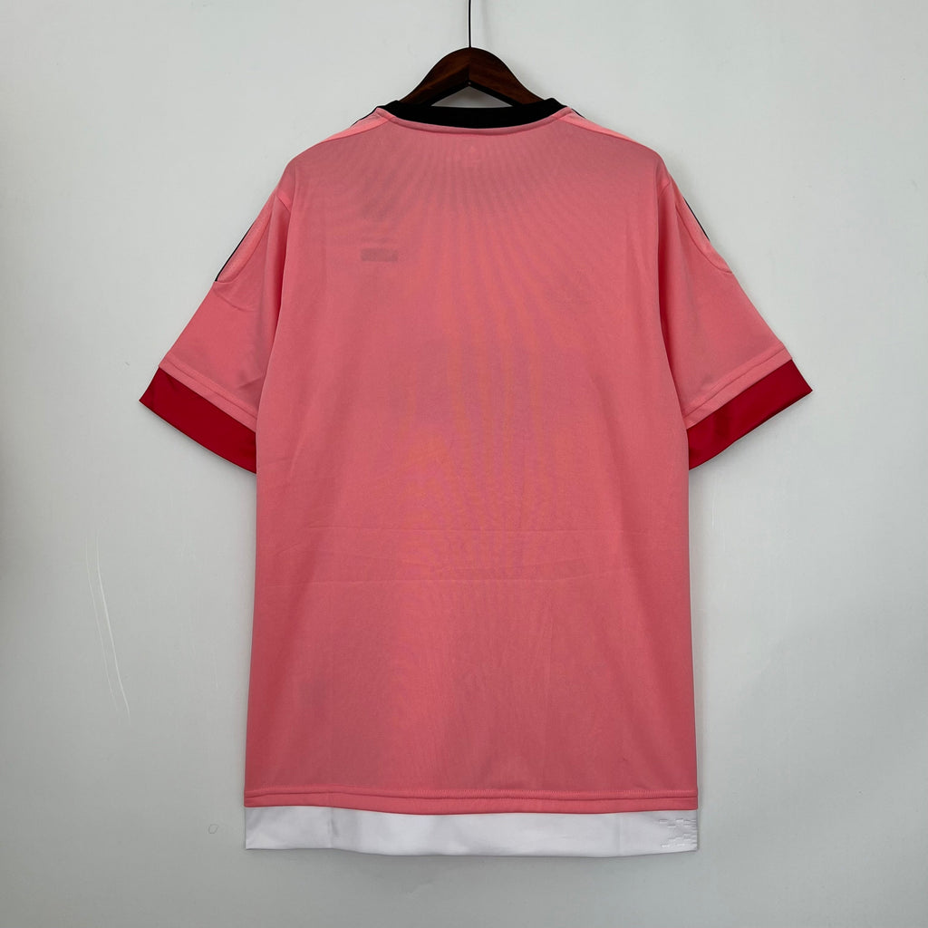 Juventus 2015-16 Away Jersey