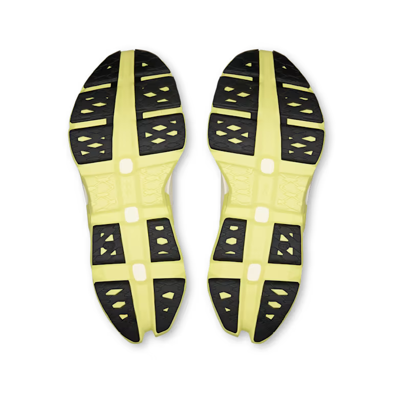 On Womens Cloudmonster 3 Hyper