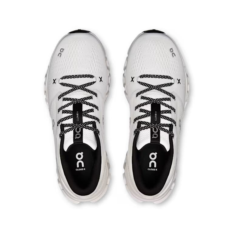 On Womens Cloud X 5