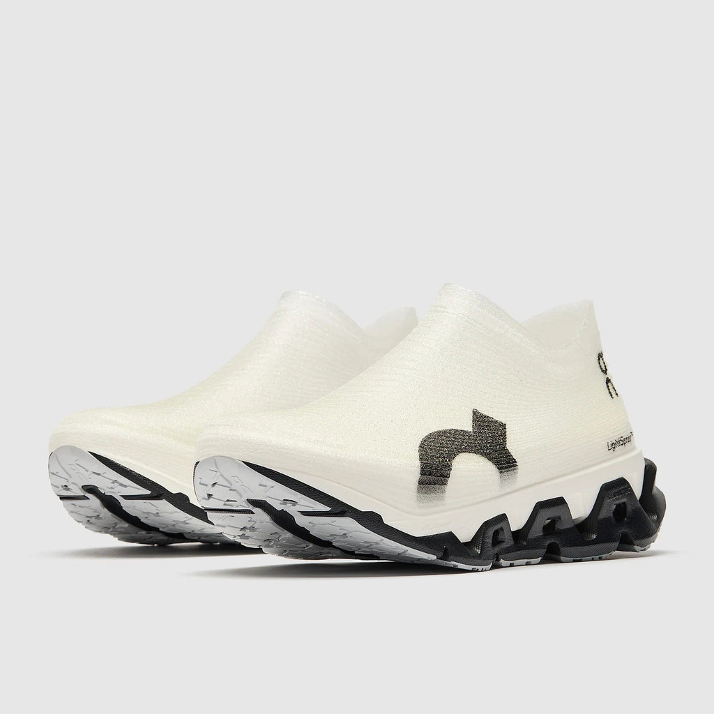On Lightspray Cloudmonster 3 Hyper Running Shoes - Black/Apollo