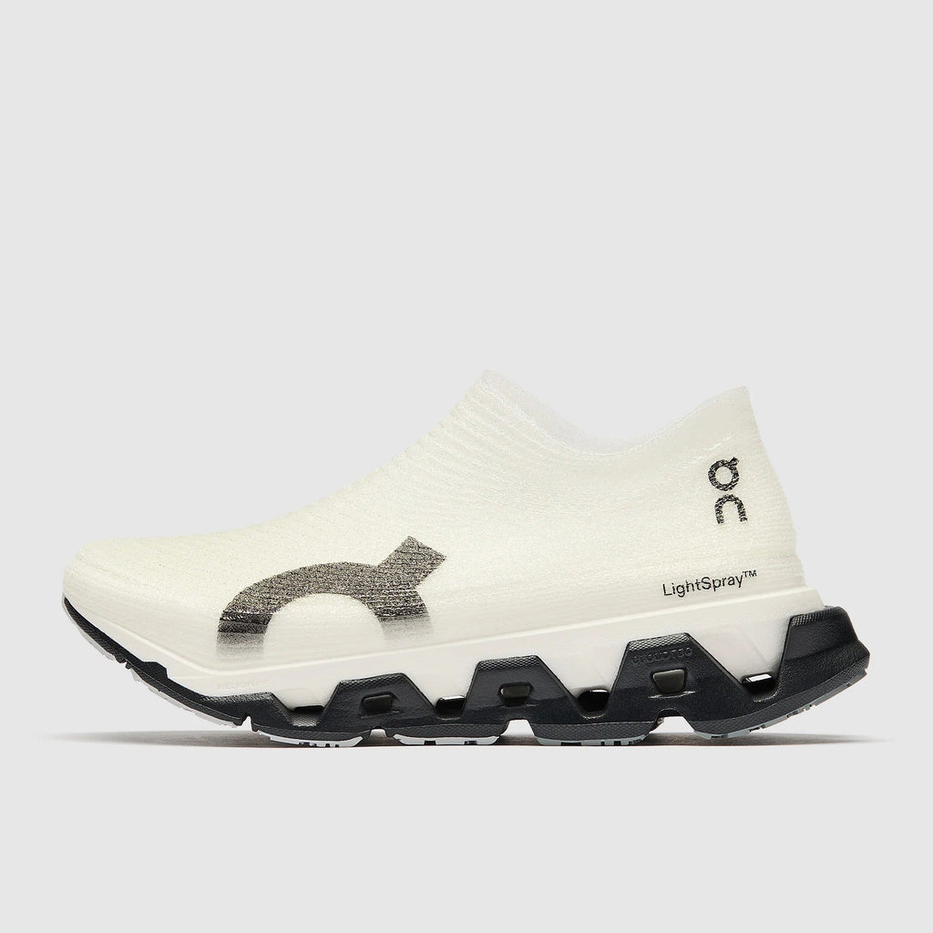 On Lightspray Cloudmonster 3 Hyper Running Shoes - Black/Apollo