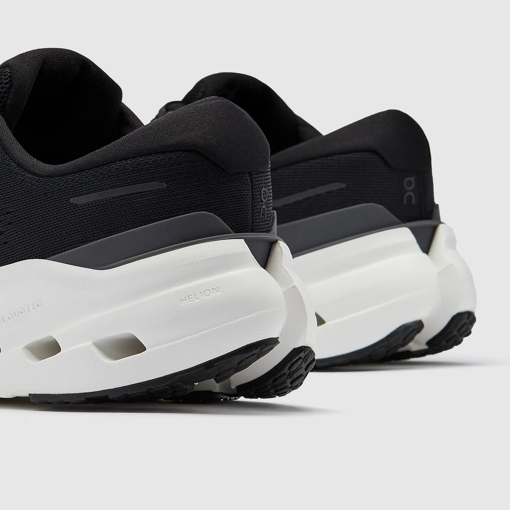 On Cloudrunner 3
