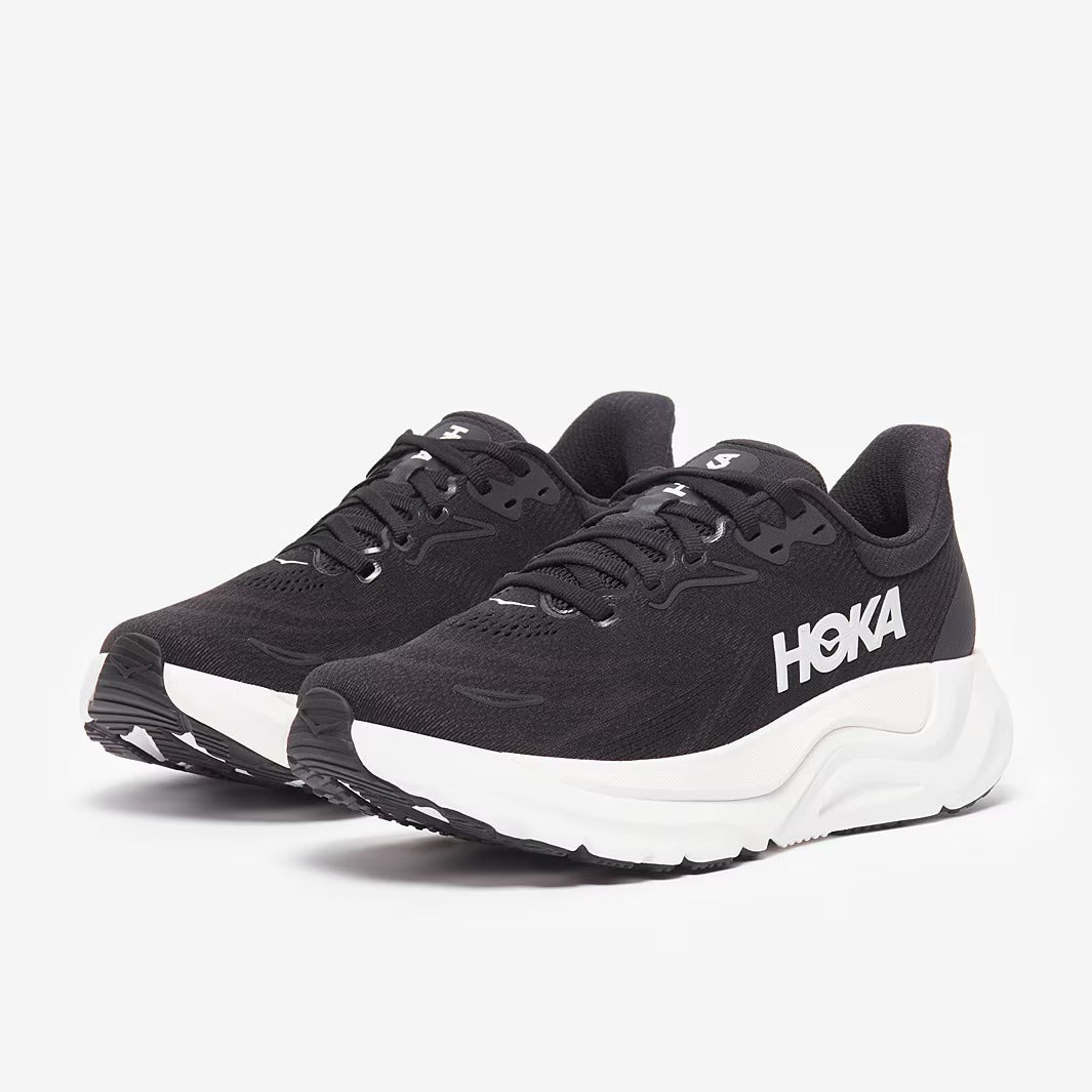 HOKA Women’s Arahi 8