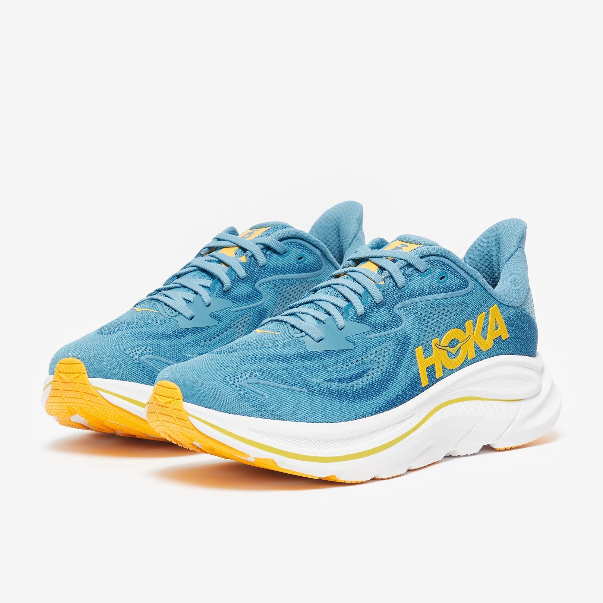 Hoka Clifton 10