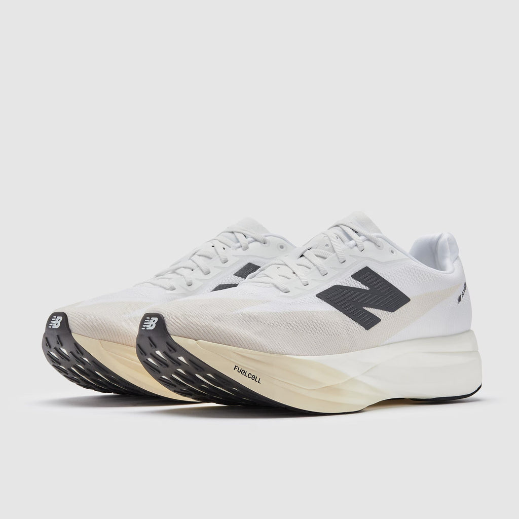 New Balance Fuelcell Supercomp Elite V5