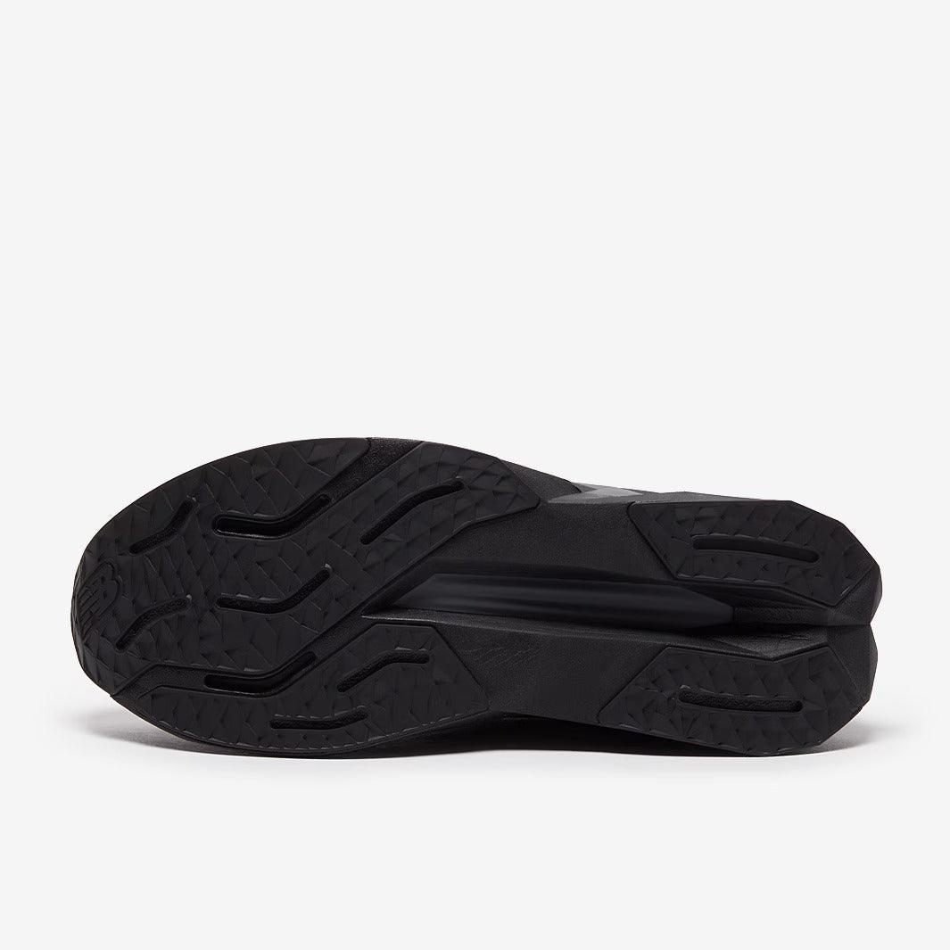New Balance FuelCell Propel V5