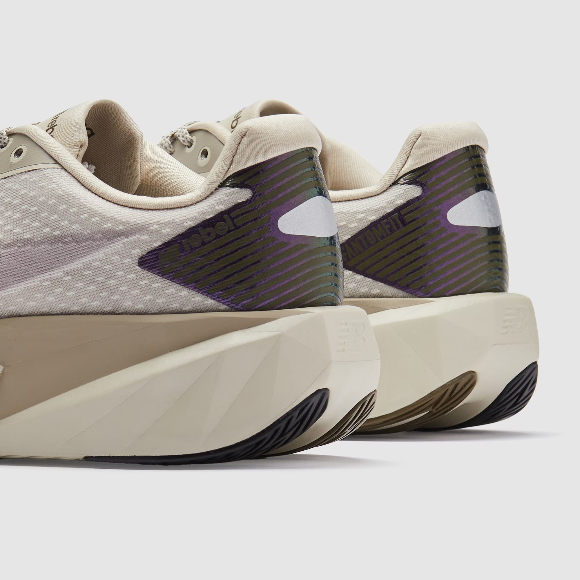 New Balance Fuelcell Rebel V5