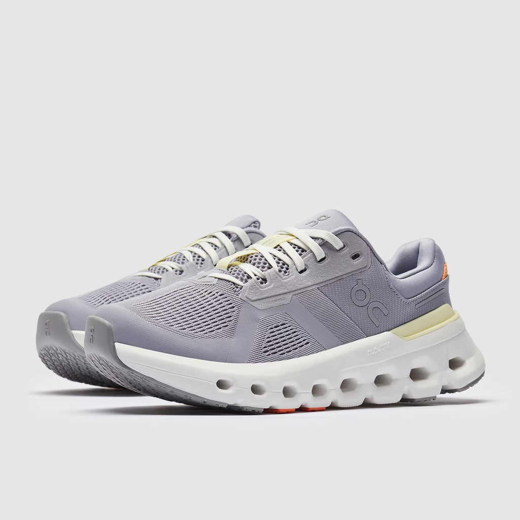 On Women’s Cloudrunner 2
