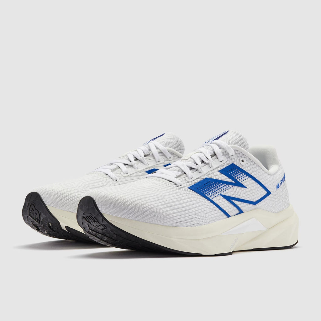 New Balance FuelCell Propel V5