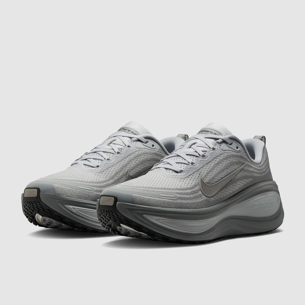Nike Vomero Plus