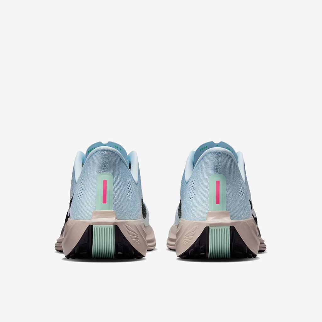 Nike Pegasus Plus