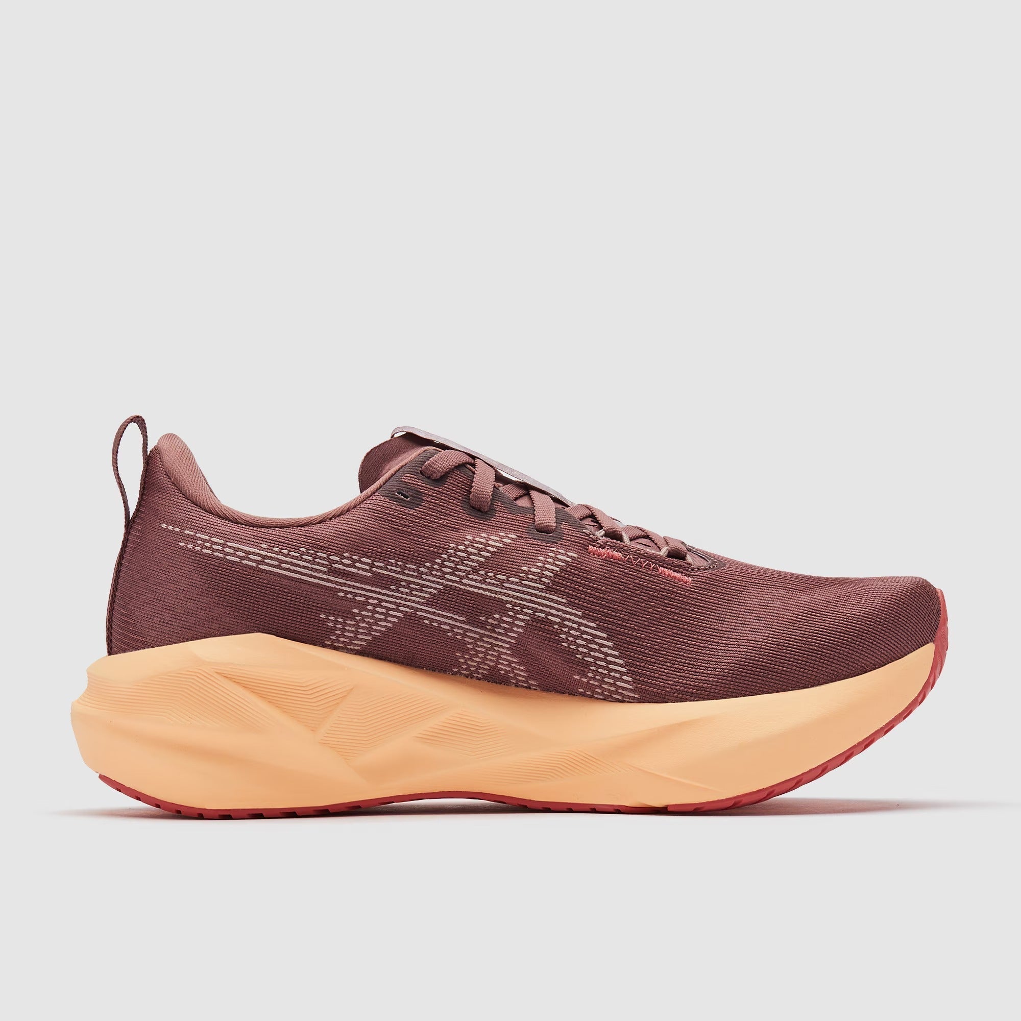 ASICS Women’s Novablast 5
