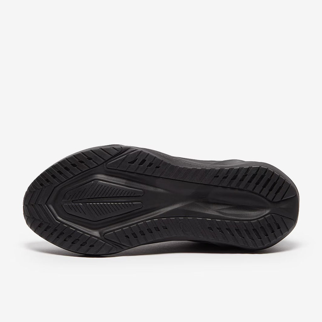 ASICS Novablast 5