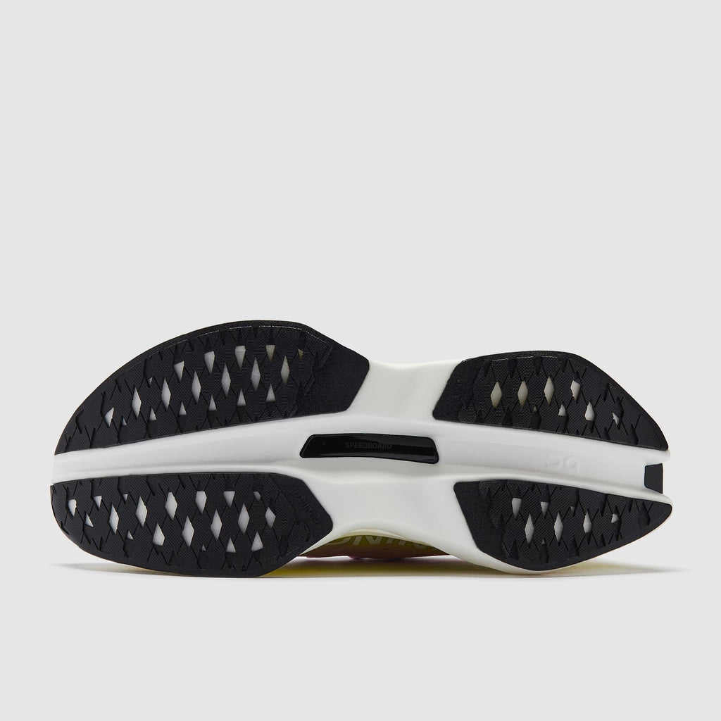 On Women’s  Cloudboom Max